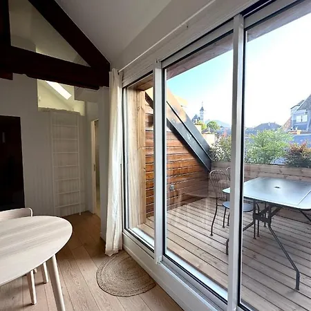 Ecrin De Calme Avec Terrasse Apartment *